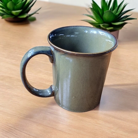 Hallmark Mug Somewhere Between Raising Hell & Amazing Grace. - Picture 2 of 5